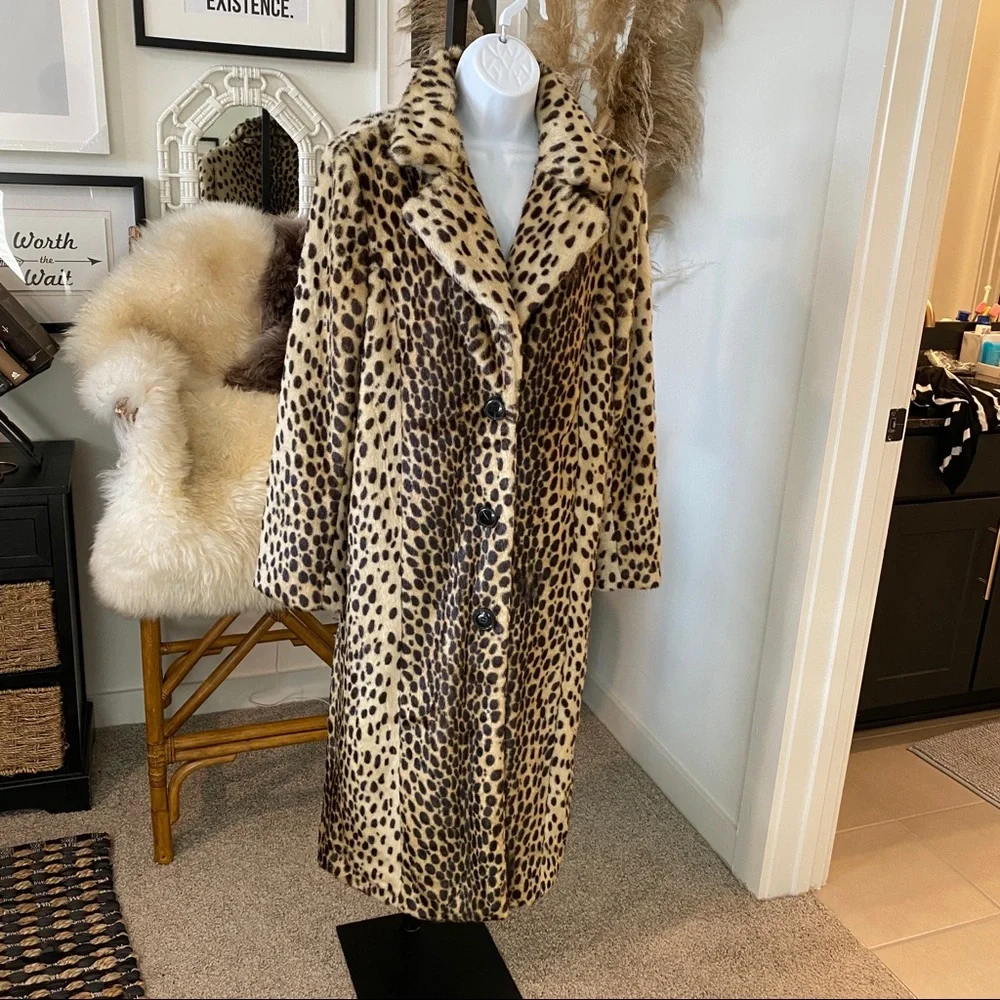 Scoop NYC Animal Print Cheetah Faux Fur Coat Size 4-6_10